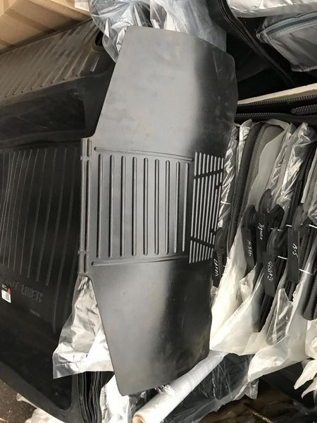 Коврики резиновые Ford Focus 2 2004-2011 XZRTI-focus2 фото
