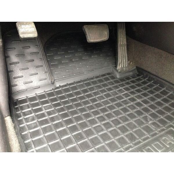Авто коврики в салон HYUNDAI Sonata (2010>) резиновые ковры в машину, автоковры 11162 фото